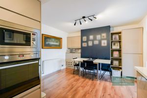 Photo 21- click for photo gallery